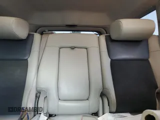 2007 Jeep Commander Overland z VIN 1J8HG68217C564894, wystawiony jako Copart lot #64382215 z przebiegiem 221 815 mil mil oraz Szkoda całkowita • Salvage title. Historia ofert i sprzedaży dostępna na DreamBid. Obrazek 10.