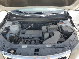 2011 Kia Sorento LX with VIN 5XYKTCA15BG027989, listed as a Copart auction lot 54152835 with 232,372 mi miles and Clean Title. Bid and sale history available at DreamBid. Image 12.
