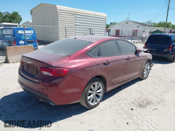 2016 Chrysler 200 S z VIN 1C3CCCBB2GN180460, wystawiony jako IAAI lot #41860787 z przebiegiem 105 236 mil mil oraz . Historia ofert i sprzedaży dostępna na DreamBid. Obrazek 4.