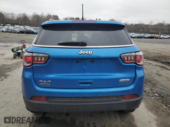 2018 Jeep Compass Latitude with VIN 3C4NJDBB9JT342849, listed as a Copart auction lot 52559935 with 81,241 mi miles and Salvage Title. Bid and sale history available at DreamBid. Image 6.