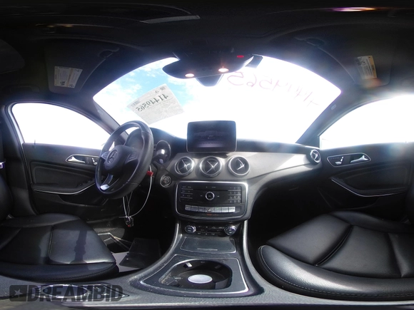 2019 Mercedes-Benz GLA 250 z VIN WDCTG4EB8KU000862, wystawiony jako IAAI lot #41449565 z przebiegiem 78 490 mil mil oraz . Historia ofert i sprzedaży dostępna na DreamBid. Obrazek 19.
