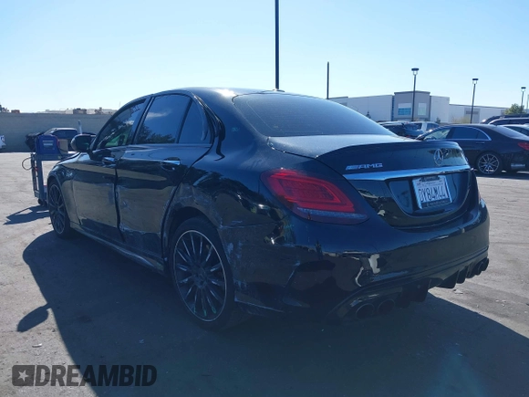 2021 Mercedes-Benz C 43 AMG z VIN W1KWF6EB4MR620959, wystawiony jako IAAI lot #41806933 z przebiegiem 32 621 mil mil oraz . Historia ofert i sprzedaży dostępna na DreamBid. Obrazek 3.