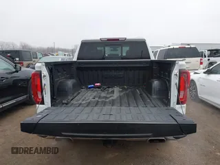 2022 GMC Sierra 1500 SLT z VIN 3GTU9DED4NG180418, wystawiony jako IAAI lot #41464247 z przebiegiem 38 780 mil mil oraz . Historia ofert i sprzedaży dostępna na DreamBid. Obrazek 17.