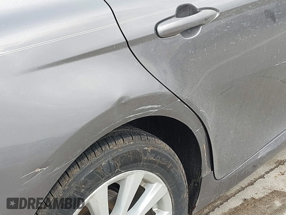 2019 Toyota Camry LE z VIN 4T1B11HK7KU759723, wystawiony jako IAAI lot #41679210 z przebiegiem 35 613 mil mil oraz . Historia ofert i sprzedaży dostępna na DreamBid. Obrazek 21.