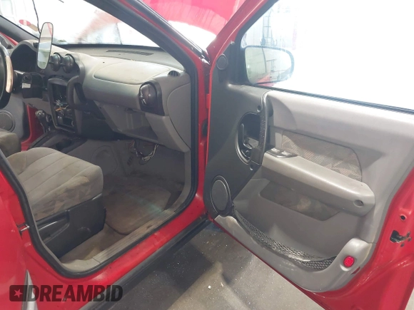 2001 Pontiac Aztek GT z VIN 3G7DA03E31S534950, wystawiony jako IAAI lot #42273247 z przebiegiem 190 793 mil mil oraz . Historia ofert i sprzedaży dostępna na DreamBid. Obrazek 5.