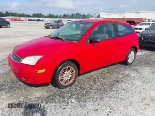 2006 Ford Focus S z VIN 1FAFP31N16W157503, wystawiony jako IAAI lot #41951385 z przebiegiem 78 687 mil mil oraz . Historia ofert i sprzedaży dostępna na DreamBid. Obrazek 2.