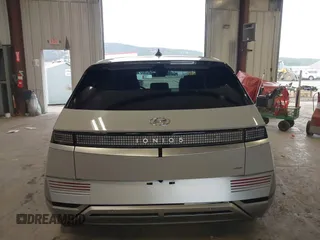 2022 Hyundai IONIQ 5 Limited with VIN KM8KRDAF1NU118451, listed as a IAAI auction lot 41718666 with 30,738 mi miles. Bid and sale history available at carsss.com. Image 17.