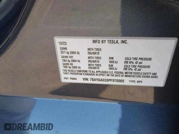 2023 Tesla Model Y Long Range with VIN 7SAYGAEE8PF976969, listed as a IAAI auction lot 41877784 with 25,896 mi miles. Bid and sale history available at carsss.com. Image 9.