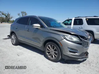 2017 Lincoln MKC Select z VIN 5LMCJ2C95HUL32724, wystawiony jako Copart lot #48186215 z przebiegiem 94 160 mil mil oraz Szkoda całkowita • Salvage title. Historia ofert i sprzedaży dostępna na DreamBid. Obrazek 4.