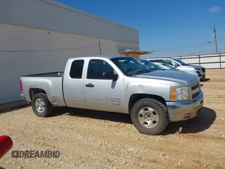 2013 Chevrolet Silverado 1500 LT with VIN 1GCRCSE0XDZ387824, listed as a IAAI auction lot 42170264 with 154,715 mi miles. Bid and sale history available at carsss.com. Image 13.