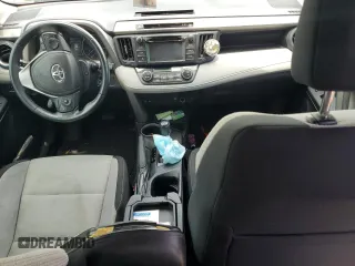 2018 Toyota RAV4 XLE z VIN 2T3WFREVXJW449975, wystawiony jako Copart lot #63962615 z przebiegiem 78 410 mil mil oraz Szkoda całkowita • Salvage title. Historia ofert i sprzedaży dostępna na DreamBid. Obrazek 8.