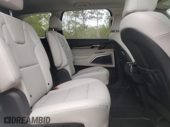 2024 Kia Telluride S с VIN 5XYP64GC5RG551861, выставлен на аукционе Copart как лот 50889765 с пробегом 2 318 миль миль и Списание • Salvage title. История ставок и продаж доступна на DreamBid. Изображение 12.