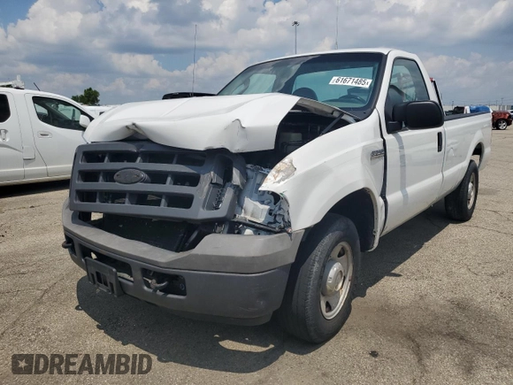 2005 Ford F-250 XL с VIN 1FTNF20575EB70989, выставлен на аукционе Copart как лот 61671485 с пробегом 126 995 миль миль и Чистый • Clean title. История ставок и продаж доступна на DreamBid. Изображение 1.