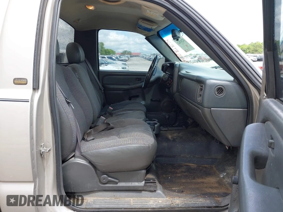 2004 Chevrolet Silverado 1500 Work Truck with VIN 1GCEK14X14Z313864, listed as a IAAI auction lot 42181821 with 209,650 mi miles and . Bid and sale history available at DreamBid. Image 5.