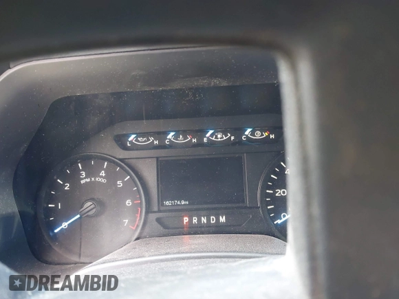 2018 Ford F-150 XL with VIN 1FTEX1EP8JFE62690, listed as a IAAI auction lot 41936883 with 162,174 mi miles. Bid and sale history available at carsss.com. Image 7.