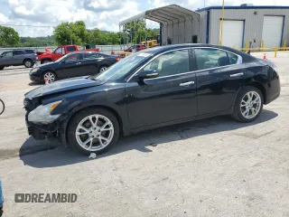 2013 Nissan Maxima SV with VIN 1N4AA5AP8DC822405, listed as a Copart auction lot 61840685 with 151,635 mi miles and Salvage title. Bid and sale history available at DreamBid. Image 1.