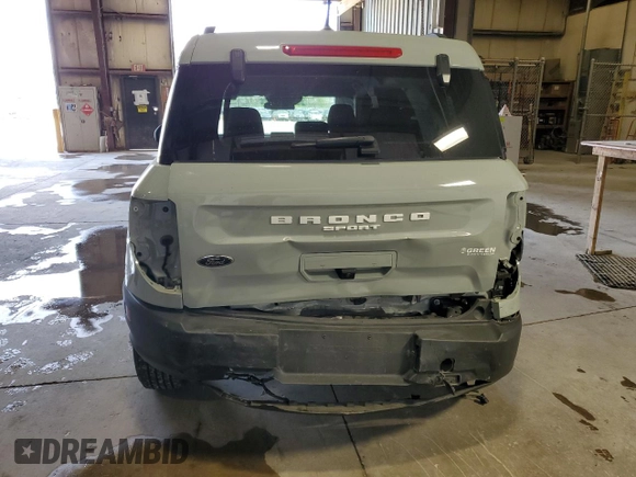 2021 Ford Bronco Sport Big Bend z VIN 3FMCR9B68MRB03127, wystawiony jako Copart lot #56882625 z przebiegiem 28 097 mil mil oraz Szkoda całkowita • Salvage title. Historia ofert i sprzedaży dostępna na DreamBid. Obrazek 6.