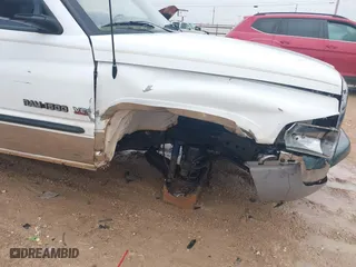 1998 Dodge Ram 1500 with VIN 3B7HC13Y9WG203023, listed as a IAAI auction lot 41517246 with 247,795 mi miles. Bid and sale history available at carsss.com. Image 18.