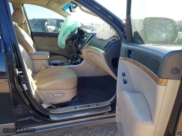 2012 Hyundai Veracruz Limited with VIN KM8NU4CC5CU203966, listed as a IAAI auction lot 41405622 with 150,938 mi miles. Bid and sale history available at carsss.com. Image 5.