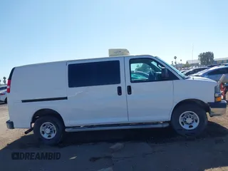 2021 Chevrolet Express Cargo with VIN 1GCWGAF71M1242604, listed as a IAAI auction lot 42525581 with Not provided miles and . Bid and sale history available at DreamBid. Image 13.
