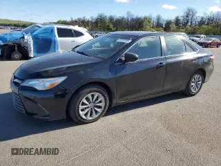 2015 Toyota Camry LE z VIN 4T1BD1FK0FU175292, wystawiony jako Copart lot #57613195 z przebiegiem 324 037 mil mil oraz Tytuł czysty. Historia ofert i sprzedaży dostępna na DreamBid. Obrazek 1.