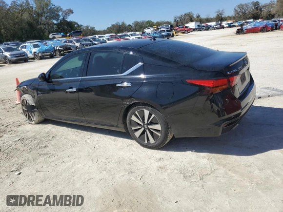 2020 Nissan Altima 2.5 SL with VIN 1N4BL4EVXLC184996, listed as a Copart auction lot 48530835 with 122,128 mi miles and Salvage Title. Bid and sale history available at carsss.com. Image 2.