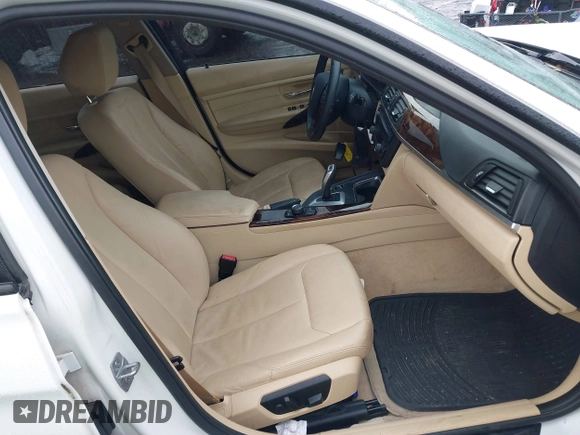 2013 BMW 3 Series 328i xDrive with VIN WBA3B3G50DNR81124, listed as a IAAI auction lot 41087933 with 133,660 mi miles and . Bid and sale history available at DreamBid. Image 5.