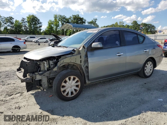 2012 Nissan Versa SV z VIN 3N1CN7AP3CL815189, wystawiony jako Copart lot #61076825 z przebiegiem 192 574 mil mil oraz Szkoda całkowita • Salvage title. Historia ofert i sprzedaży dostępna na DreamBid. Obrazek 1.