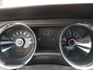 2014 Ford Mustang V6 with VIN 1ZVBP8AM6E5276582, listed as a Copart auction lot 54084265 with 140,039 mi miles and Clean Title. Bid and sale history available at carsss.com. Image 9.