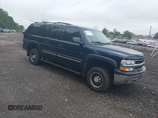 2004 Chevrolet Suburban LS with VIN 3GNGK26U54G243441, listed as a IAAI auction lot 42706672 with 124,306 mi miles and . Bid and sale history available at DreamBid. Image 1.