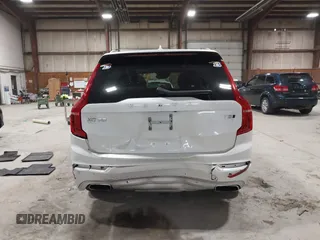 2020 Volvo XC90 Momentum with VIN YV4102PK6L1555649, listed as a IAAI auction lot 41724806 with 45,051 mi miles. Bid and sale history available at carsss.com. Image 16.