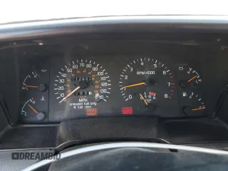 1991 Mercury Capri z VIN 6MPCT0369M8627509, wystawiony jako Copart lot #86108114 z przebiegiem 112 629 mil mil oraz Szkoda całkowita • Salvage title. Historia ofert i sprzedaży dostępna na DreamBid. Obrazek 9.