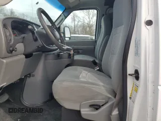 2006 Ford Econoline Cargo with VIN 1FTSS34LX6HA94133, listed as a Copart auction lot 87221114 with 87,999 mi miles and Salvage Title. Bid and sale history available at DreamBid. Image 7.