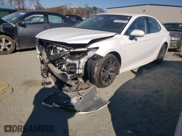 2021 Toyota Camry SE Nightshade with VIN 4T1G11AK6MU535992, listed as a Copart auction lot 83353954 with 41,372 mi miles and Salvage Title. Bid and sale history available at carsss.com. Image 1.