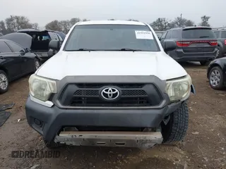 2013 Toyota Tacoma PreRunner with VIN 5TFTU4GN5DX040386, listed as a IAAI auction lot 41592956 with 217,885 mi miles. Bid and sale history available at carsss.com. Image 13.