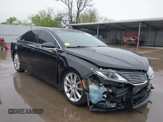 2015 Lincoln MKZ with VIN 3LN6L2G90FR621891, listed as a IAAI auction lot 41968088 with 128,988 mi miles. Bid and sale history available at carsss.com. Image 1.