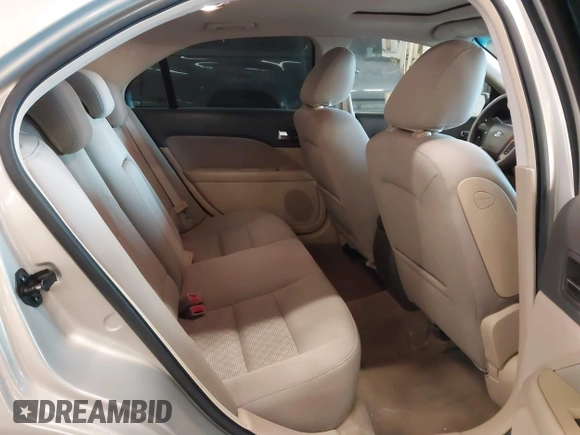 2010 Ford Fusion SE with VIN 3FAHP0HA7AR280793, listed as a IAAI auction lot 41450114 with 137,800 mi miles. Bid and sale history available at carsss.com. Image 8.