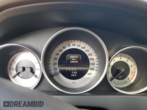 2013 Mercedes-Benz C 300 Sport z VIN WDDGF8AB5DR260851, wystawiony jako Copart lot #59102235 z przebiegiem 120 678 mil mil oraz Szkoda całkowita • Salvage title. Historia ofert i sprzedaży dostępna na DreamBid. Obrazek 9.