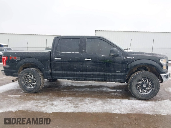2016 Ford F-150 XLT with VIN 1FTEW1EPXGFA82102, listed as a IAAI auction lot 41560313 with 152,809 mi miles. Bid and sale history available at carsss.com. Image 13.