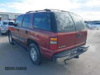 2002 Chevrolet Tahoe LS with VIN 1GNEC13V02R224336, listed as a IAAI auction lot 41258584 with 295,062 mi miles. Bid and sale history available at carsss.com. Image 3.