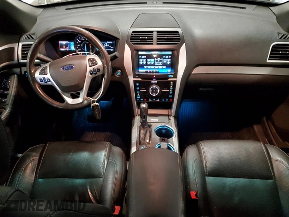 2015 Ford Explorer Sport z VIN 1FM5K8GT4FGB80884, wystawiony jako Copart lot #61789515 z przebiegiem 149 955 mil mil oraz Szkoda całkowita • Salvage title. Historia ofert i sprzedaży dostępna na DreamBid. Obrazek 8.