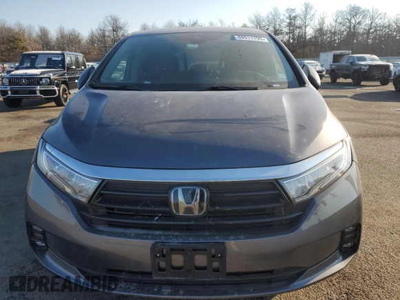 2024 Honda Odyssey EX-L with VIN 5FNRL6H62RB049354, listed as a Copart auction lot 88911795 with 2,553 mi miles and Salvage Title. Bid and sale history available at DreamBid. Image 5.