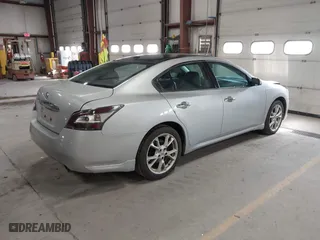 2014 Nissan Maxima 3.5 SV w/Sport Pkg with VIN 1N4AA5APXEC911085, listed as a IAAI auction lot 41887671 with 254,531 mi miles. Bid and sale history available at carsss.com. Image 4.