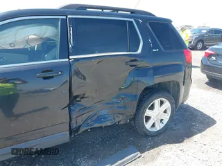 2011 GMC Terrain SLT-1 with VIN 2CTALUEC5B6335937, listed as a IAAI auction lot 41976373 with 198,674 mi miles and . Bid and sale history available at carsss.com. Image 6.