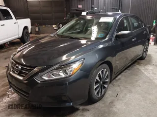 2018 Nissan Altima SR with VIN 1N4AL3AP9JC121415, listed as a IAAI auction lot 41528034 with 136,793 mi miles and . Bid and sale history available at carsss.com. Image 20.