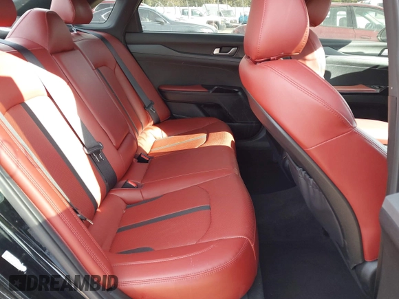 2024 Kia K5 GT-Line z VIN 5XXG64J24RG247893, wystawiony jako IAAI lot #41424100 z przebiegiem 23 184 mil mil oraz . Historia ofert i sprzedaży dostępna na DreamBid. Obrazek 8.