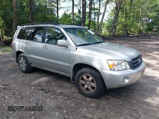 2007 Toyota Highlander w/3rd Row with VIN JTEDP21AX70144788, listed as a IAAI auction lot 42751422 with 267,357 mi miles and . Bid and sale history available at DreamBid. Image 1.