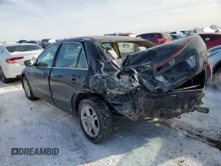 2006 Honda Accord LX SE z VIN 1HGCM56326A033117, wystawiony jako Copart lot #52308625 z przebiegiem 137 419 mil mil oraz Nie do naprawy • Non repairable. Historia ofert i sprzedaży dostępna na DreamBid. Obrazek 2.