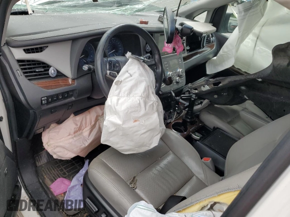 2015 Toyota Sienna XLE with VIN 5TDYK3DC7FS585748, listed as a Copart auction lot 55459495 with Not provided miles and Salvage title. Bid and sale history available at DreamBid. Image 8.