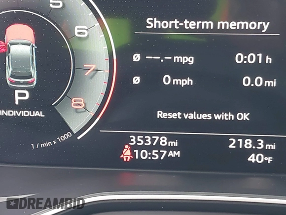2021 Audi Q5 Premium Plus z VIN WA1BAAFY8M2077292, wystawiony jako IAAI lot #41663216 z przebiegiem 35 378 mil mil oraz . Historia ofert i sprzedaży dostępna na DreamBid. Obrazek 16.